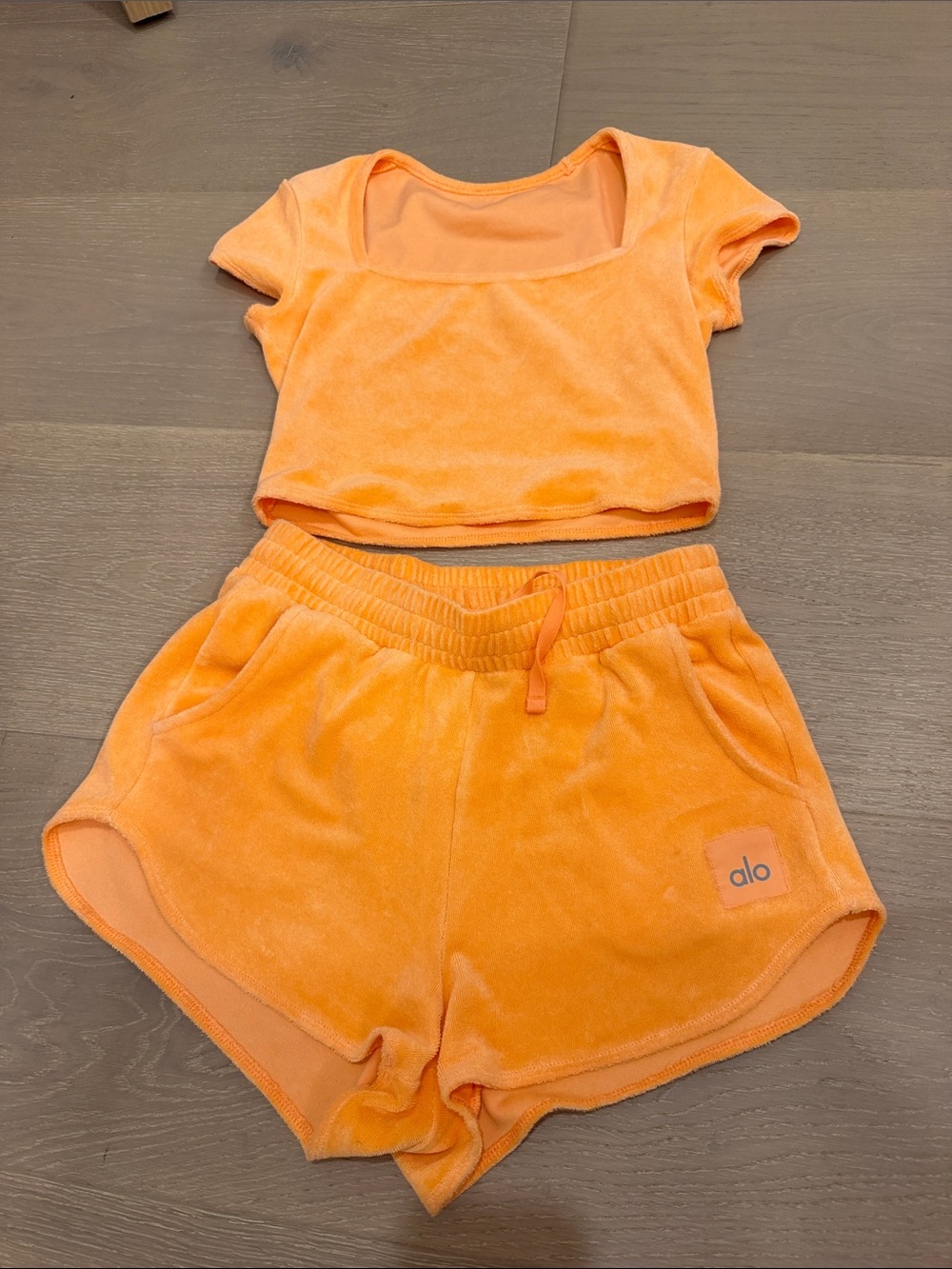 ALO Yoga Bright Orange Terry Shorts Set with Logo Patch